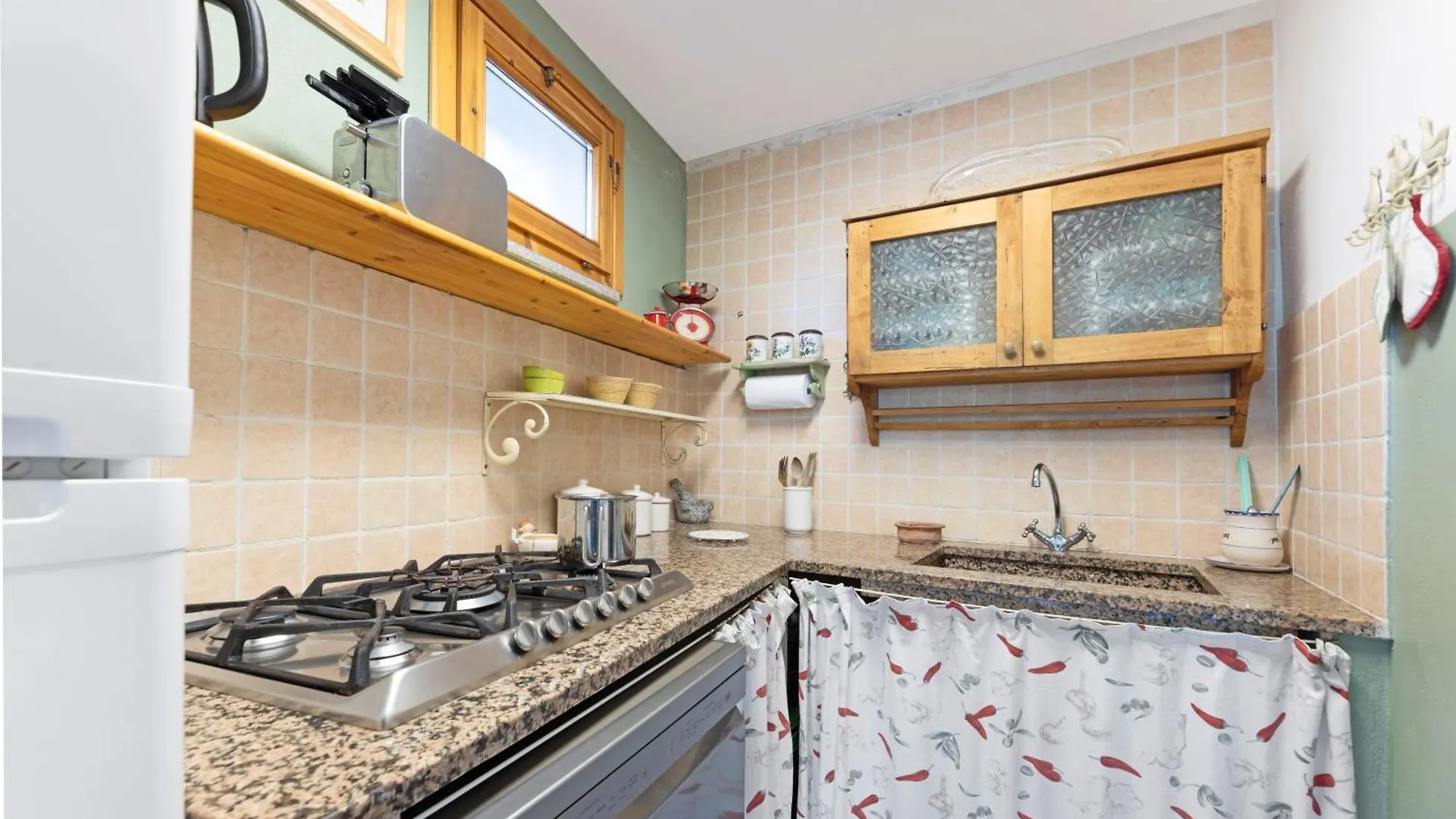 아파트 Appartamenti Del Sole - Goelba 세켈로