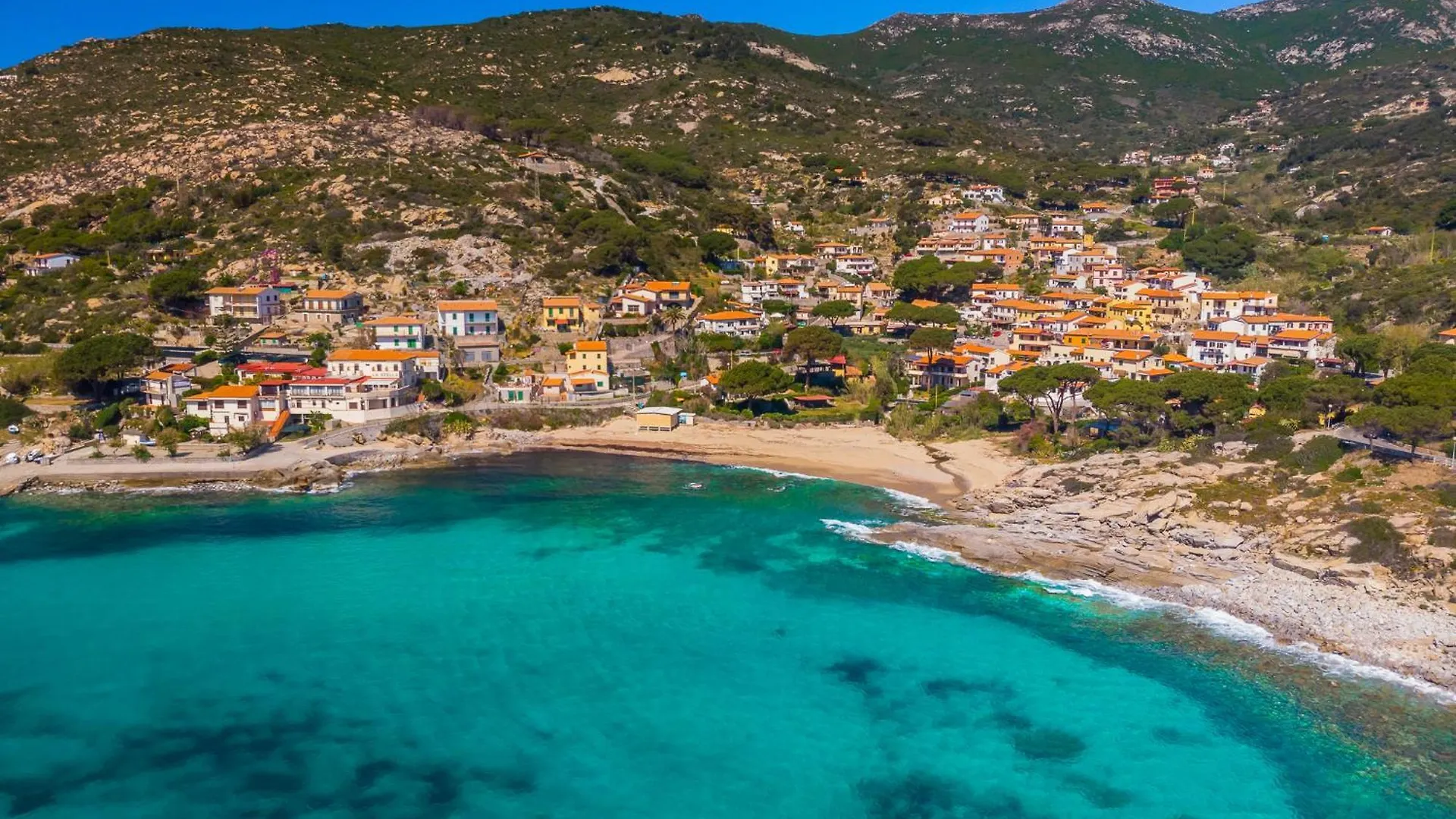 Apartment Appartamenti Del Sole - Goelba Seccheto